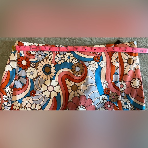 Art Class NWT Pink Floral Skirt - Picture 6 of 12